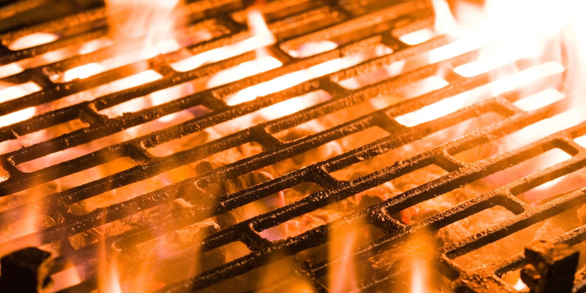 Så undviker du fettbrand i din grill
